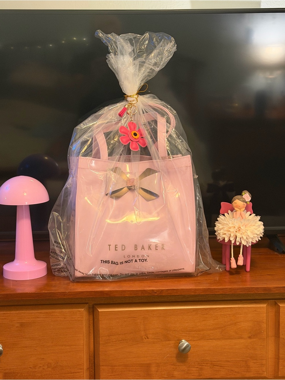 Ted Baker Pink Patent tote bag with Signature Bow Accent NWT